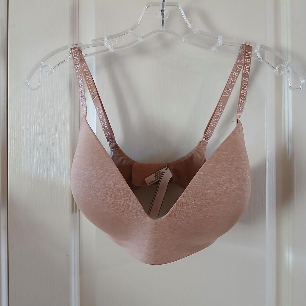 Victoria's Secret tan lightly lined wireless t-shirt bra size 34DD classic basic